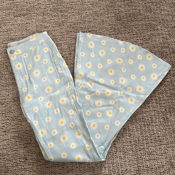 Altar'd State Denim - Altar’d State Flares - Daisies (S)